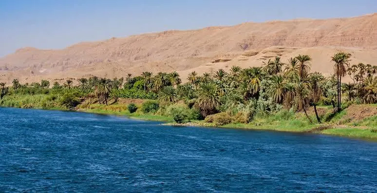 Luxor West Bank 아파트